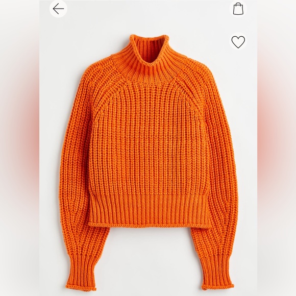 3 for 1 sweater bundle, Small - Picture 7 of 12